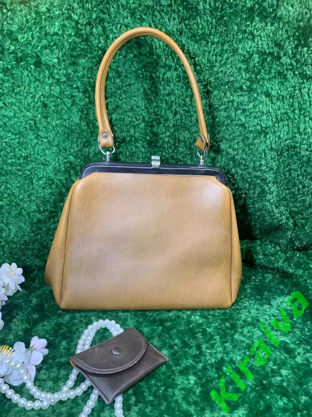 60-е! Винтажная женская сумка с кошельком, зеркальцем карамельного оттенка Н2144 2