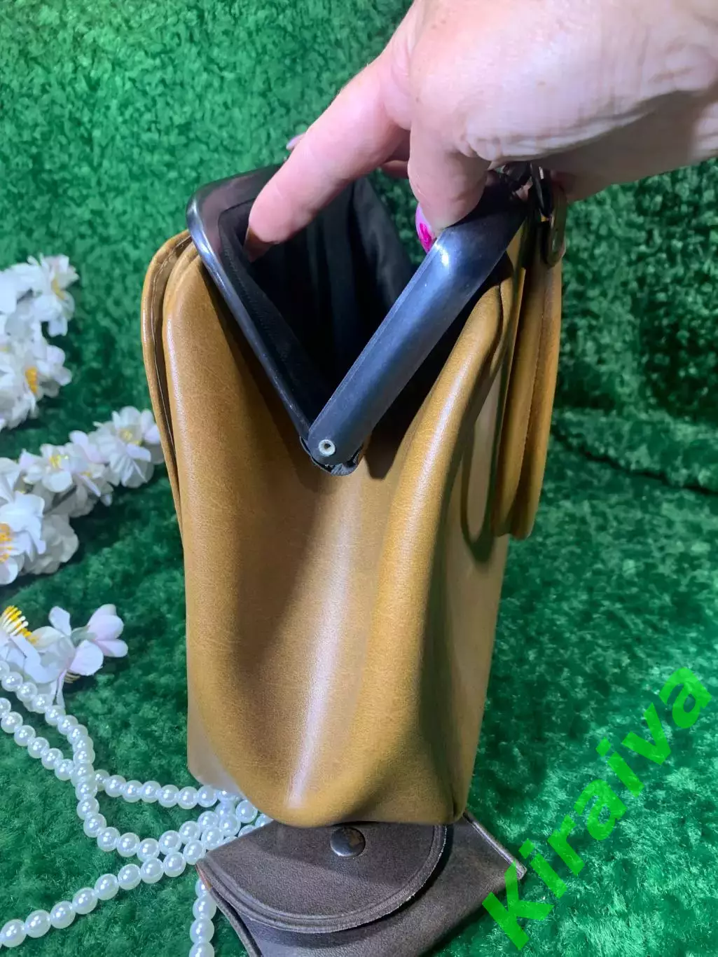 60-е! Винтажная женская сумка с кошельком, зеркальцем карамельного оттенка Н2144 5