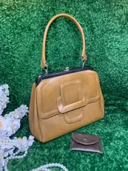 60-е! Винтажная женская сумка с кошельком, зеркальцем карамельного оттенка Н2144