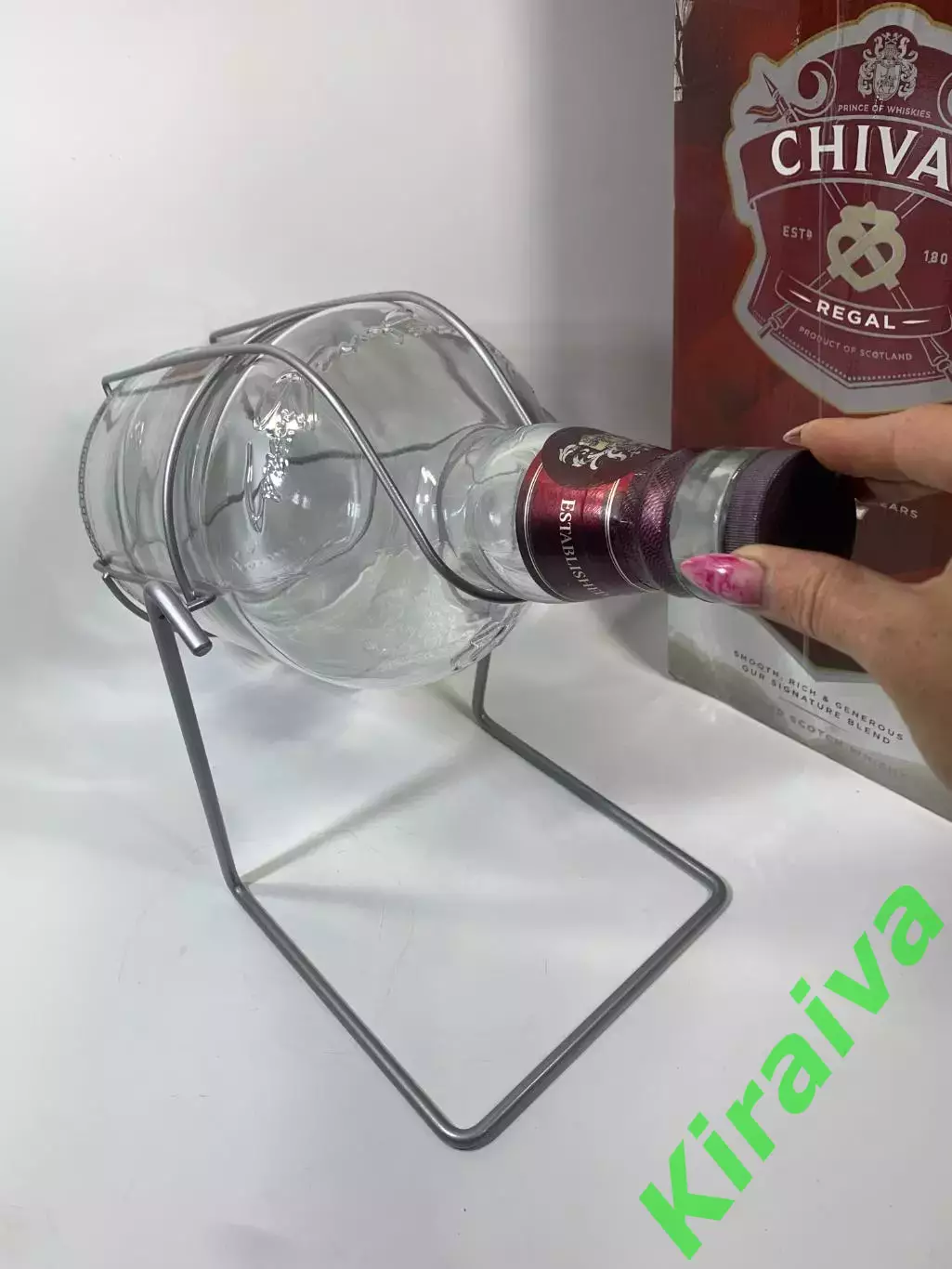 Бутылка-подставка качалка из под виски Chivas Regal 12 на 4.5 л, Н4920,2 6