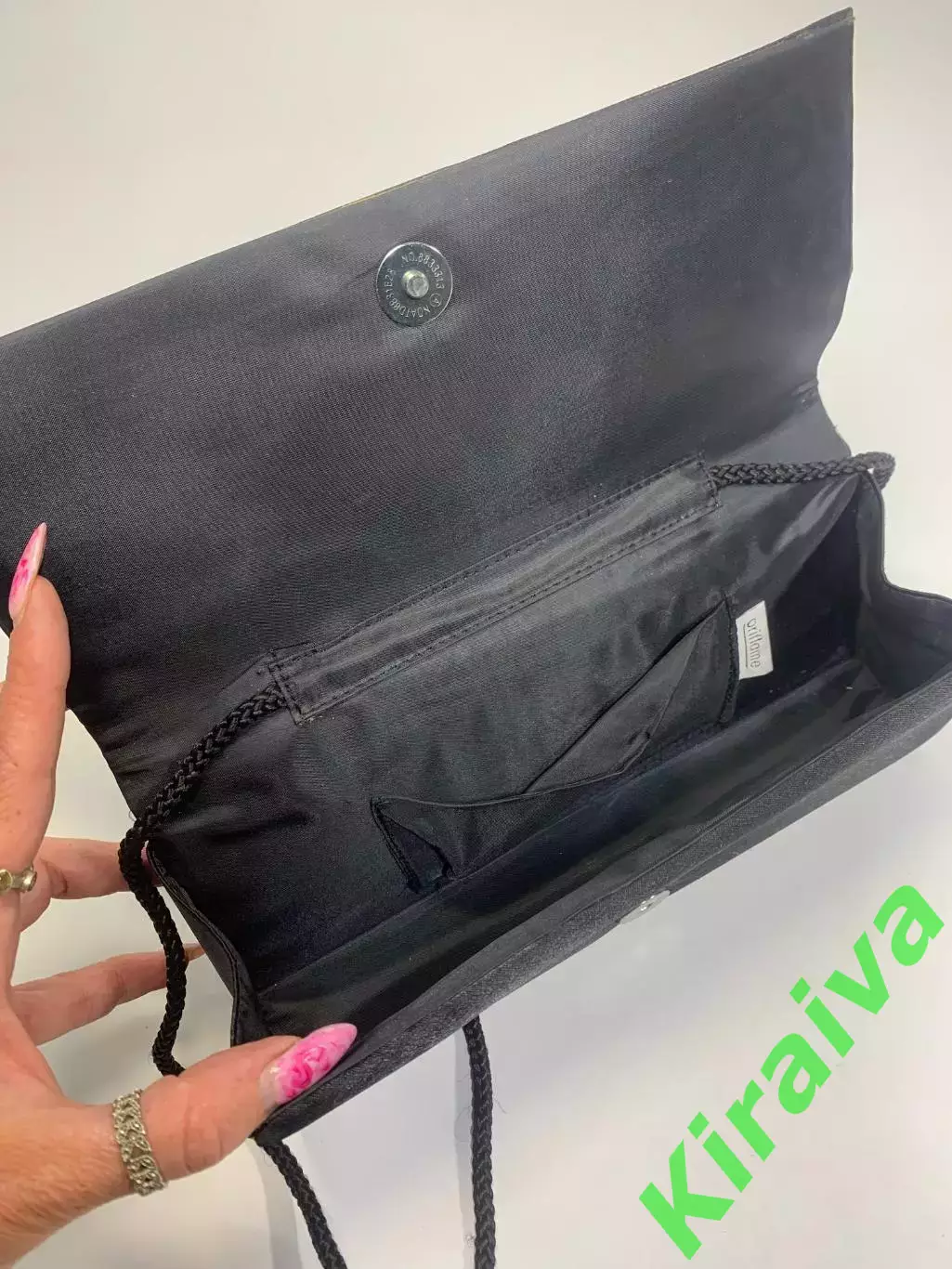 Клатч декорирован бисером, от Орифлейм, черного цвета, на магните 25х11х4 Н2264 4