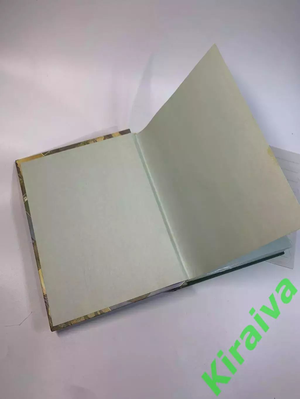 Фотоальбом средний на 200 фото с местом для подписи семейный Н1883,1 22 х 24 см. 2