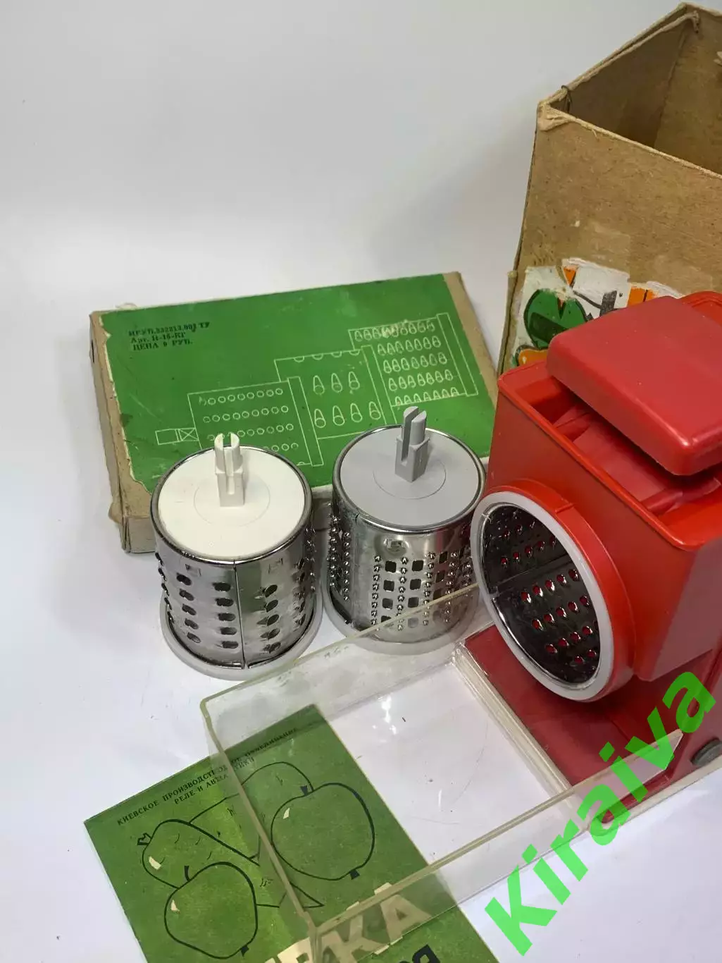 Винтажная тёрка бытовая ручная, 3 насадки, СССР, новая оригинальн упаковке Н2280 2