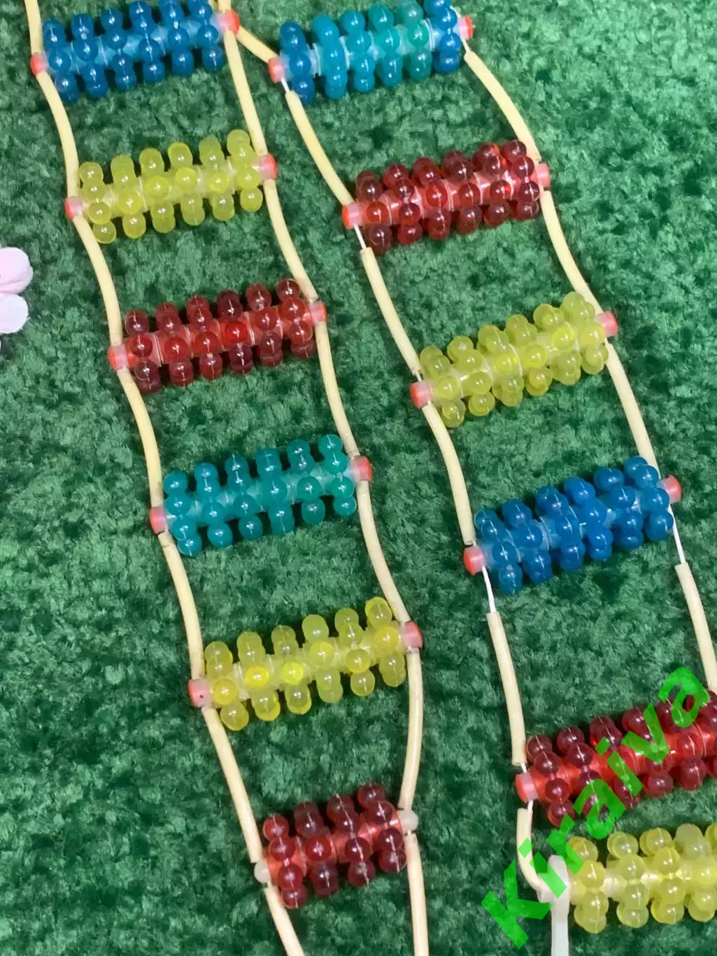 Массажер пластиковый ребристые шарики ленточно-роликовый для спины тела Н8539 6