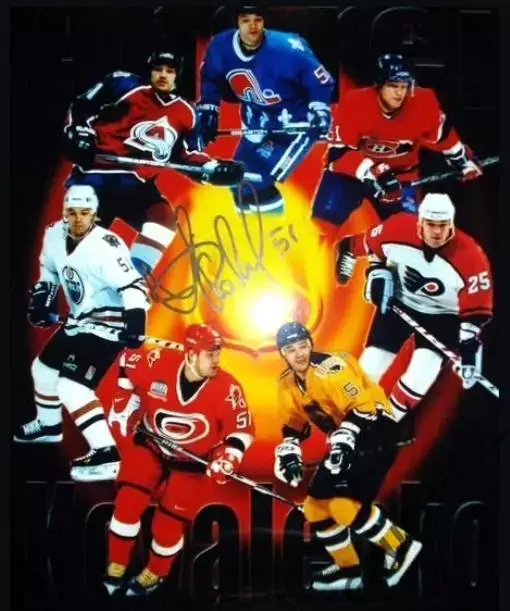 Постер:Русский Танк-Андрей Коваленко в клубах NHL, с автографом.