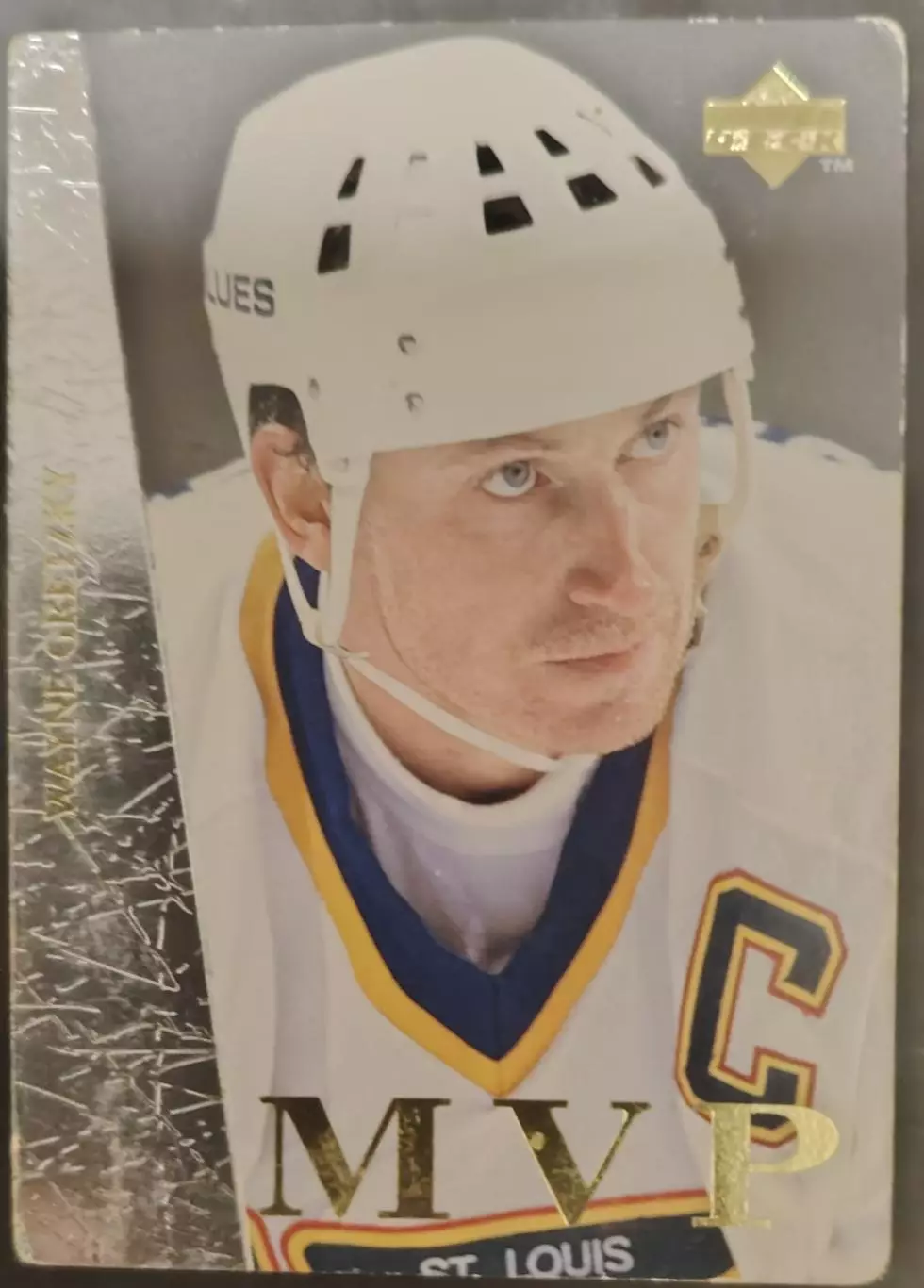 Хоккейная карточка MVP Wayne GRETZKY