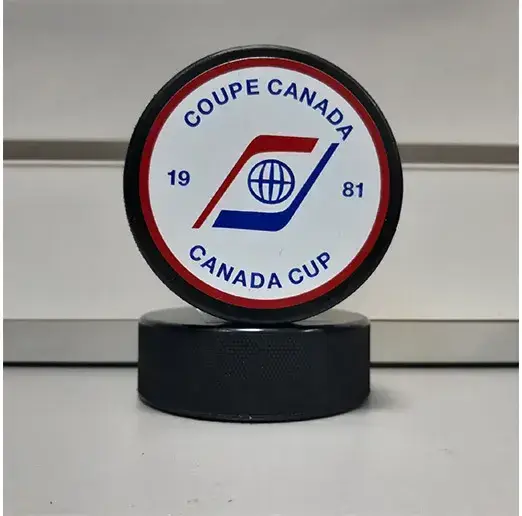Шайба Кубок Канады Canada Cup 1981 NEW 1