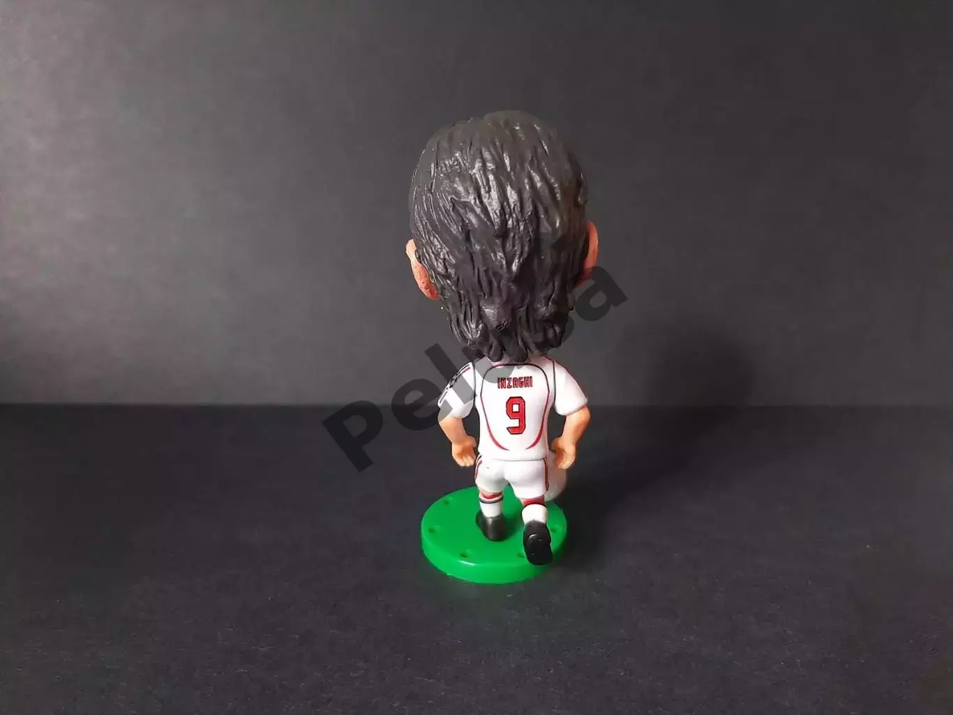 Філіппо Індзагі. Мілан (біла форма). фігурки футболістів soccerwe 2