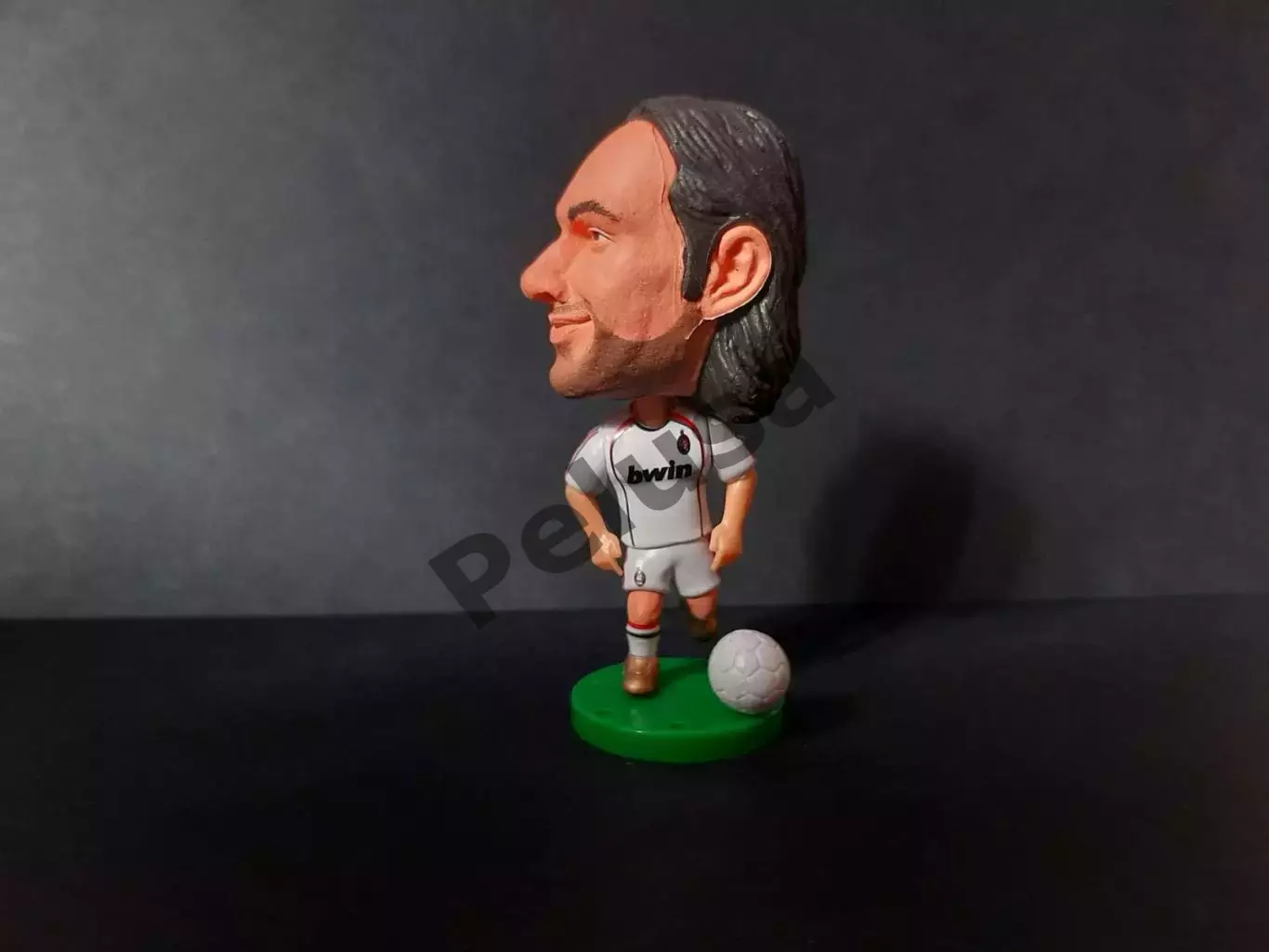 Алессандро Неста. Мілан (біла форма). фігурки футболістів soccerwe 3