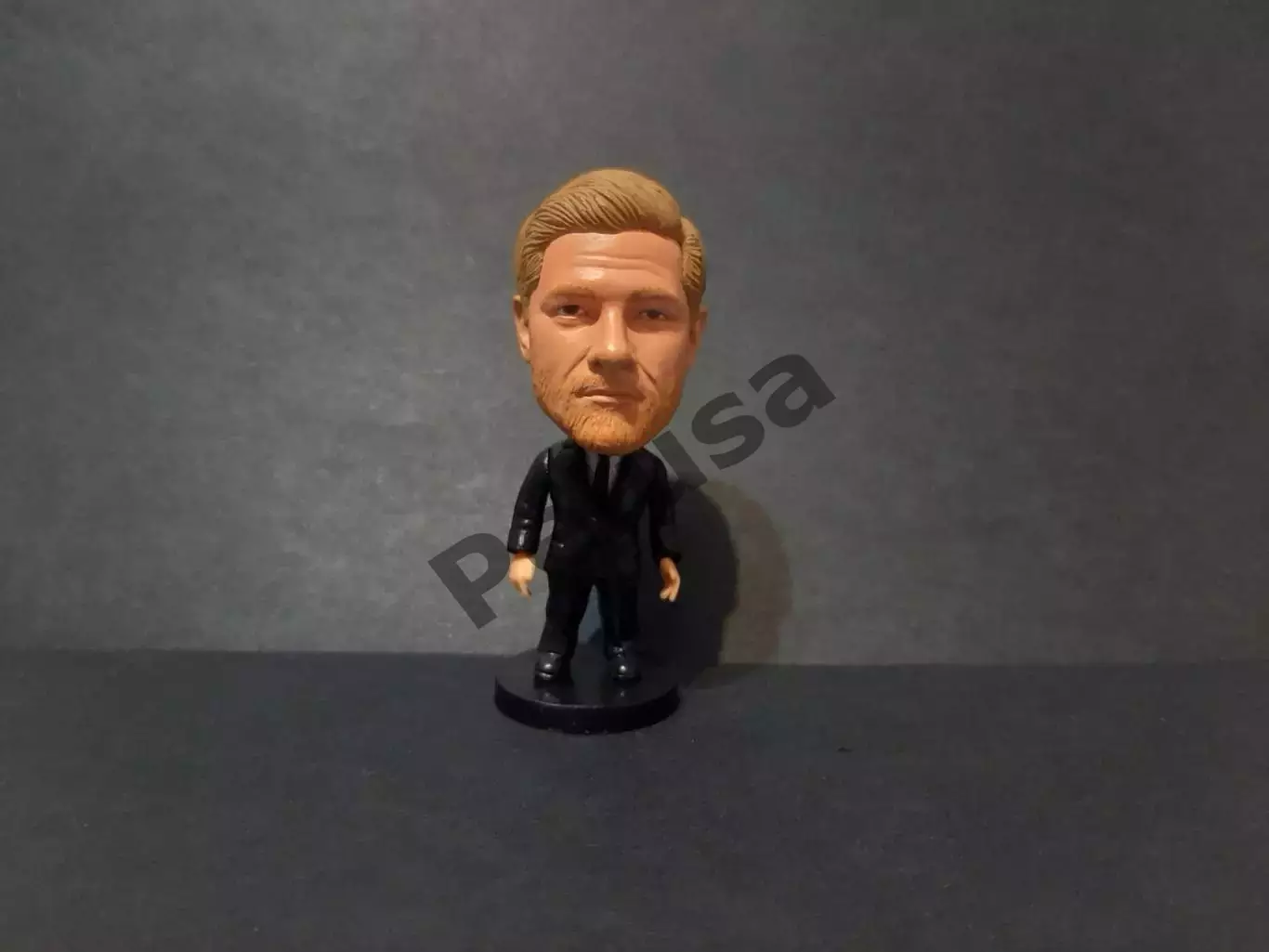 Хабі Алонсо. Фігурки футболістів