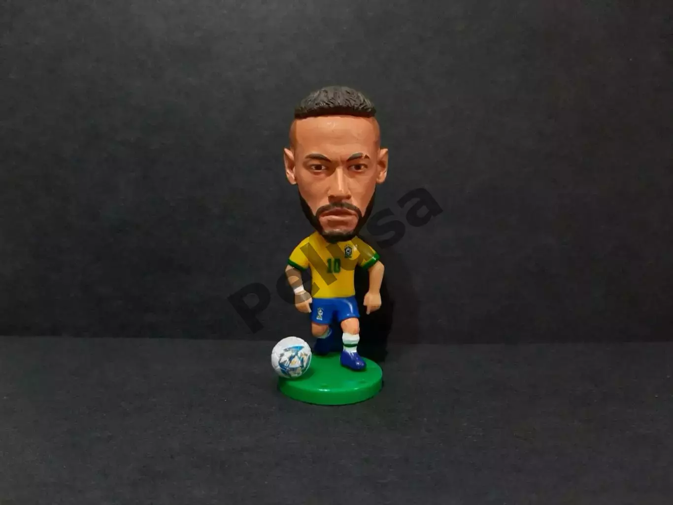 Неймар. Бразилія. фігурки футболістів soccerwe