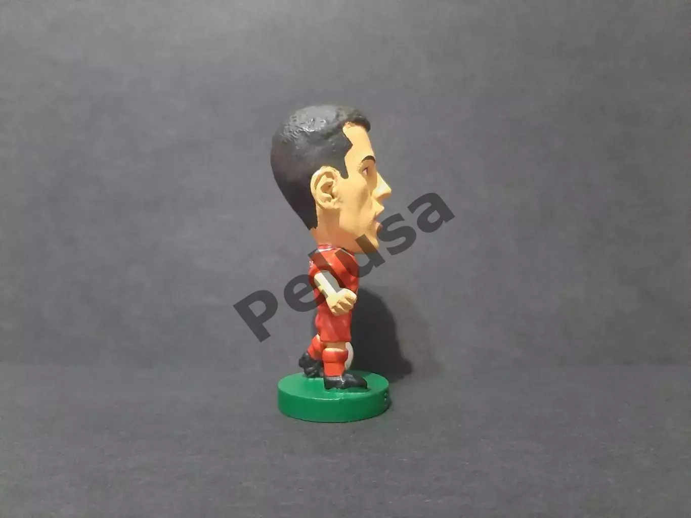 Мілан Барош. Ліверпуль. Фігурка футболіста Corinthian ProStars 2003 г. 1