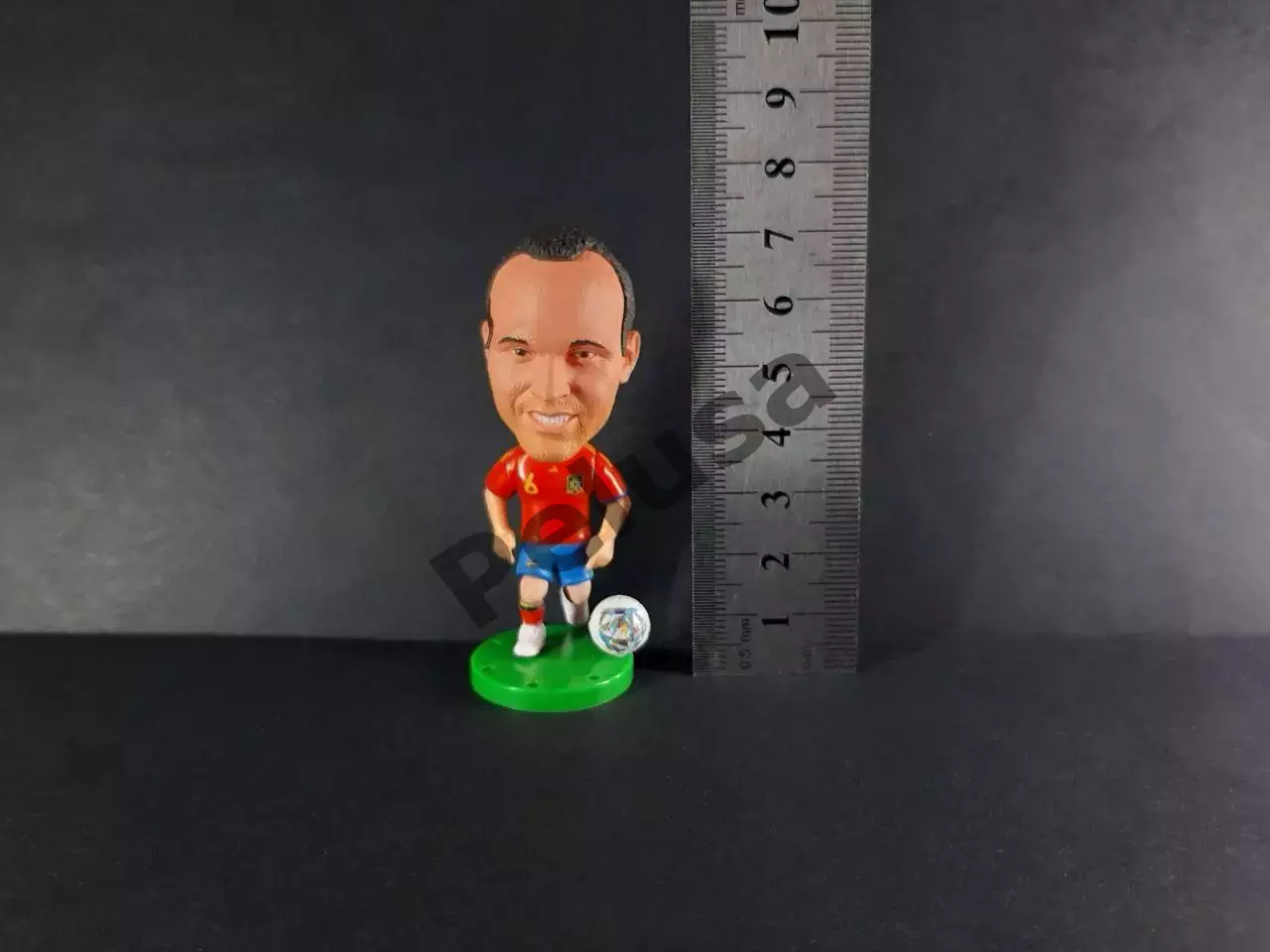 Андрес Іньєста. Іспанія. Фігурки футболістів 6