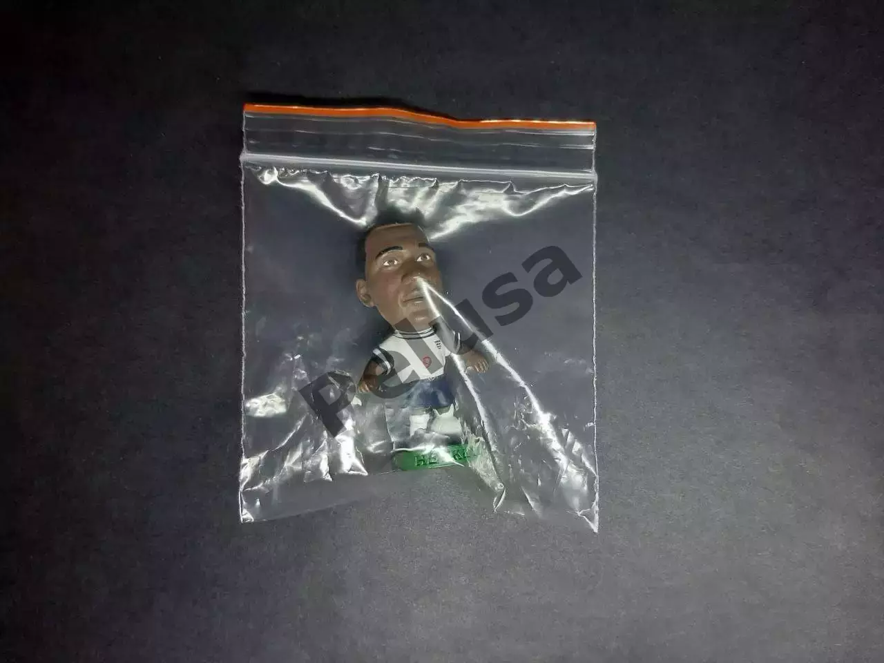 Еміл Хескі. Збірна Англії. Фігурка футболіста Corinthian ProStars 2000 г. 5