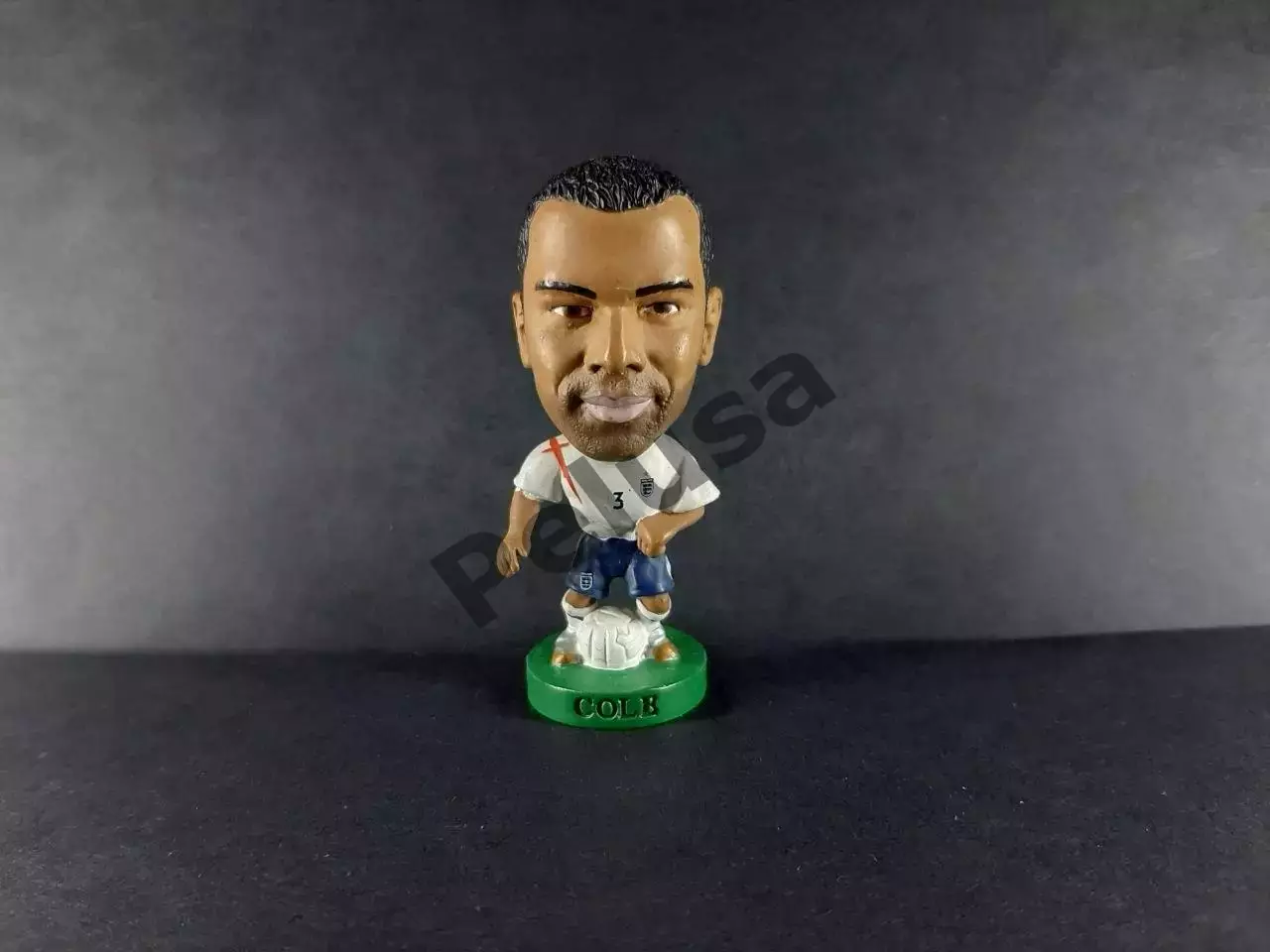 Ешлі Коул. Збірна Англії. Фігурка футболіста Corinthian ProStars 2005 р.