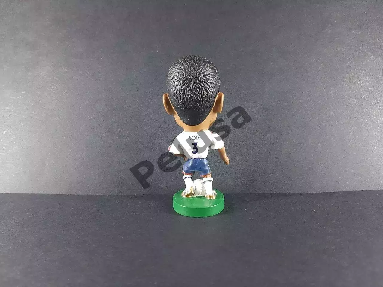 Ешлі Коул. Збірна Англії. Фігурка футболіста Corinthian ProStars 2005 р. 2