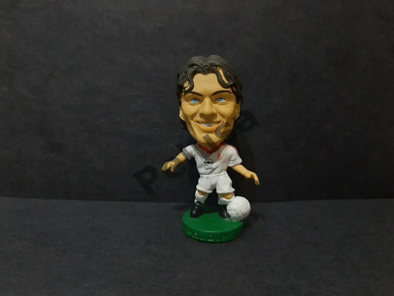 Паоло Мальдини. Милан. Фигурка футболиста Corinthian ProStars 2000 г.