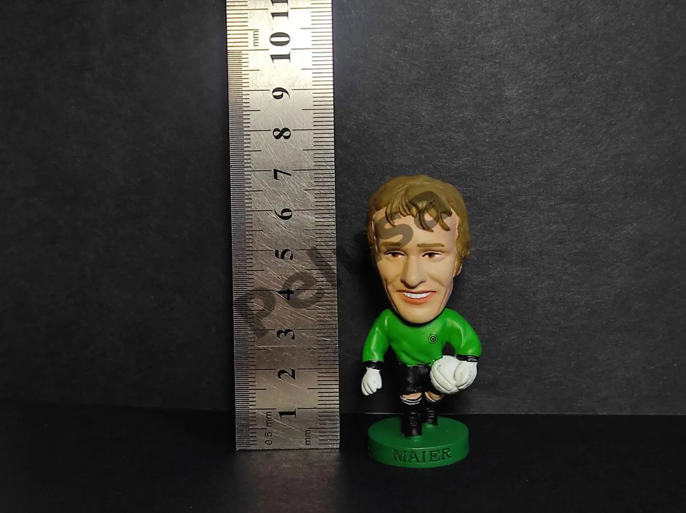 Зепп Майер. Сборная Германии. Фигурка футболиста Corinthian ProStars 2004 г. 6