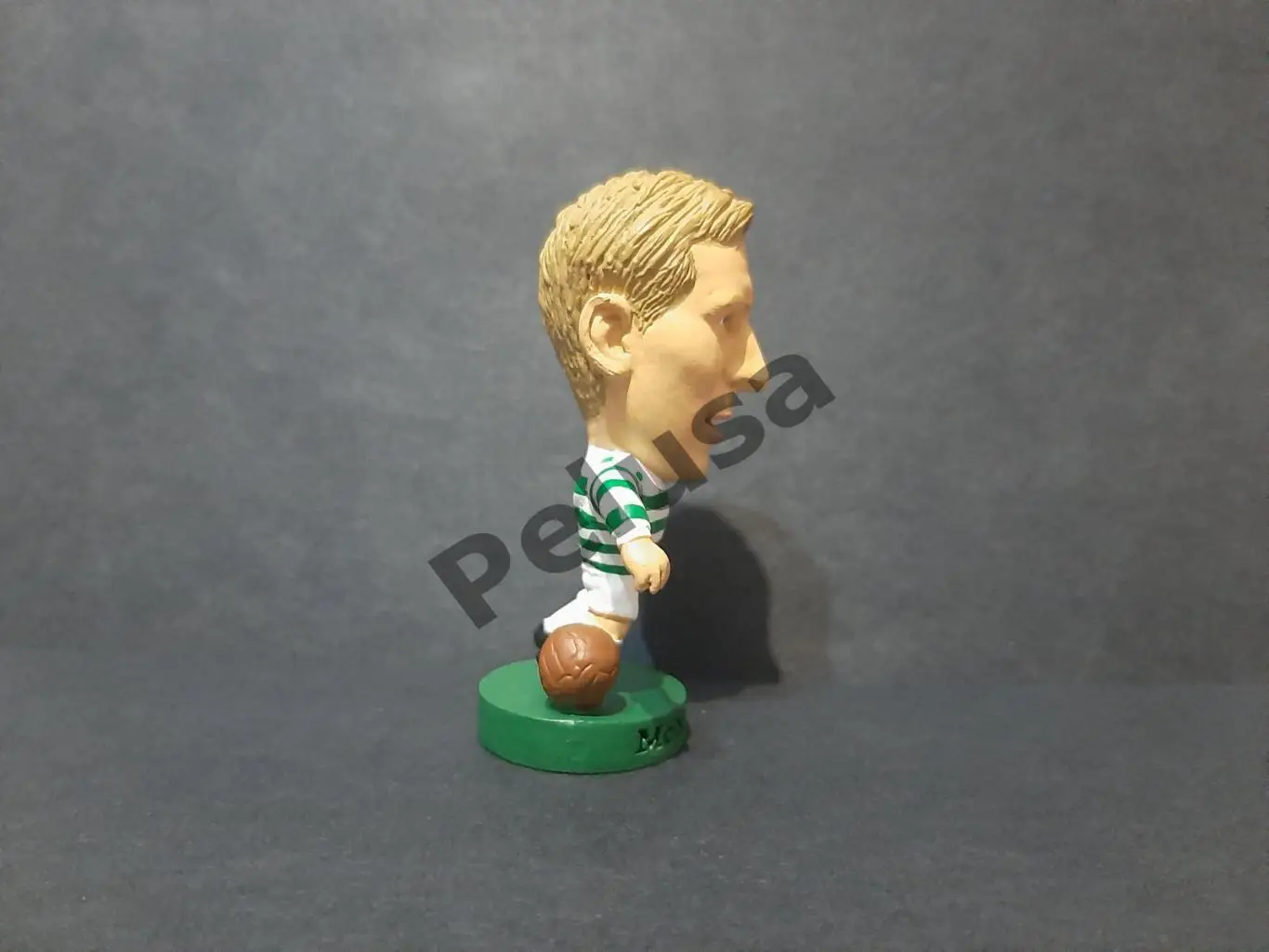 Билли Макнилл. Селтик. Фигурка Corinthian ProStars 2001 г. 1