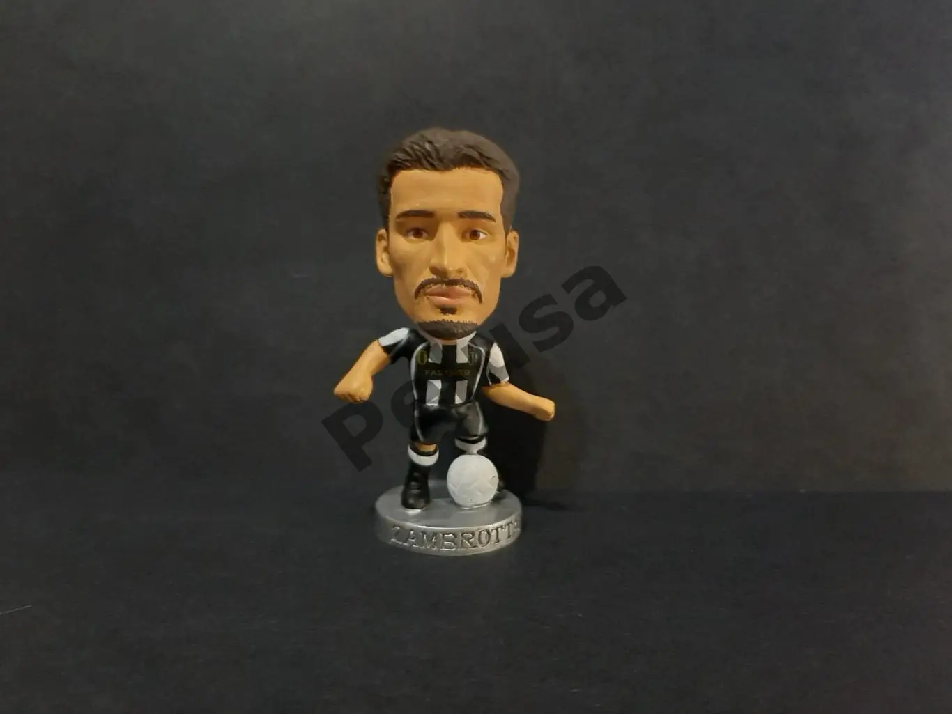 Джанлука Дзамбротта. Ювентус. Фигурка Corinthian ProStars 2003 г.