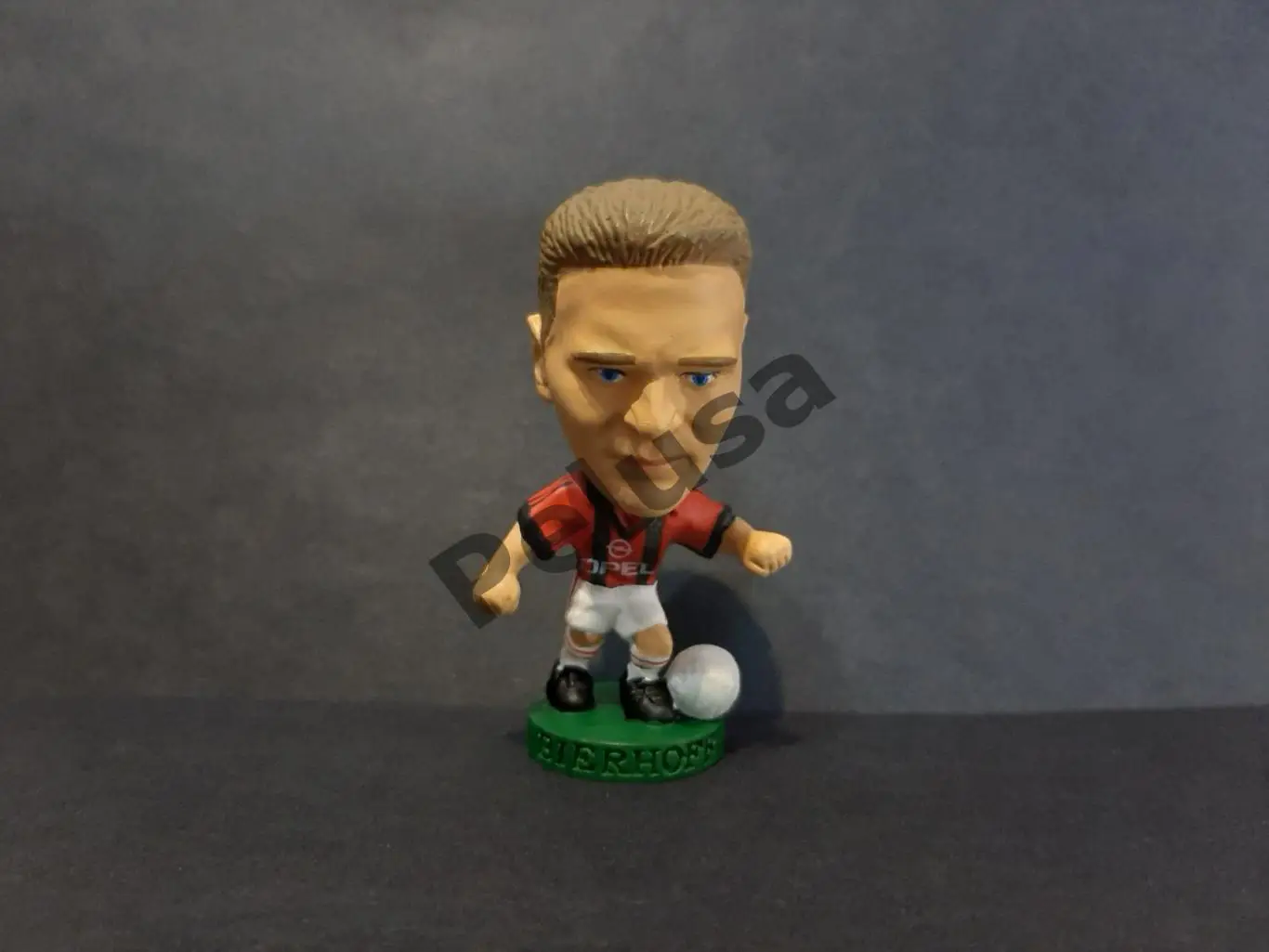 Олівер Біргофф. Мілан. Фігурки футболістів Corinthian ProStars 1999 г.