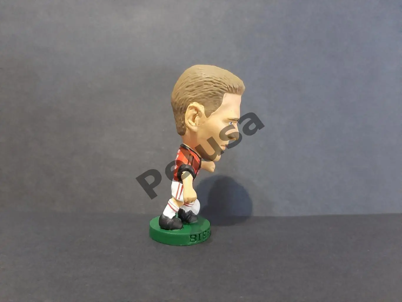 Олівер Біргофф. Мілан. Фігурки футболістів Corinthian ProStars 1999 г. 1