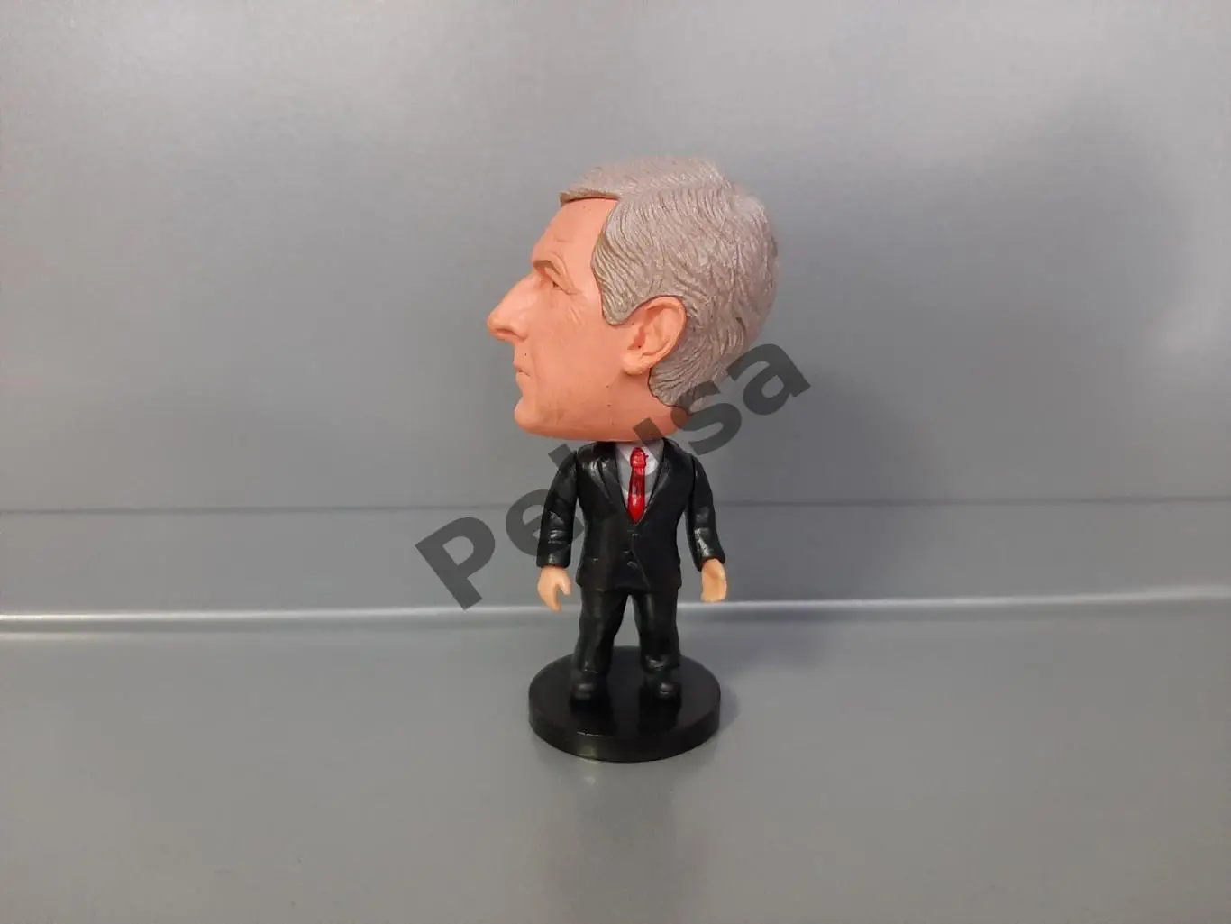 Арсен Венгер. Фигурки футболистов Soccerwe 3