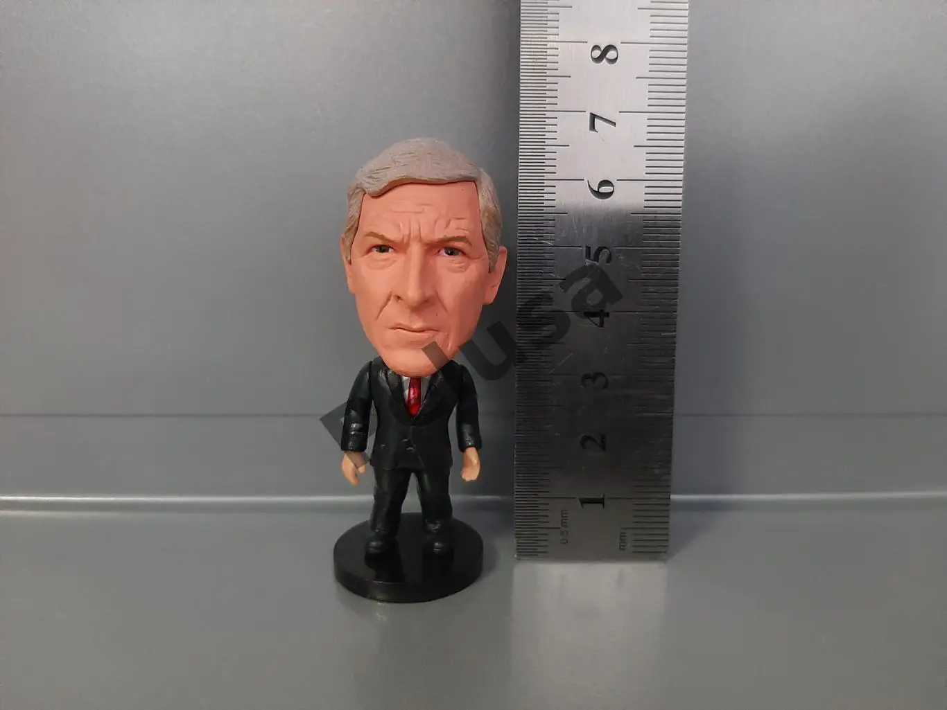 Арсен Венгер. Фигурки футболистов Soccerwe 6