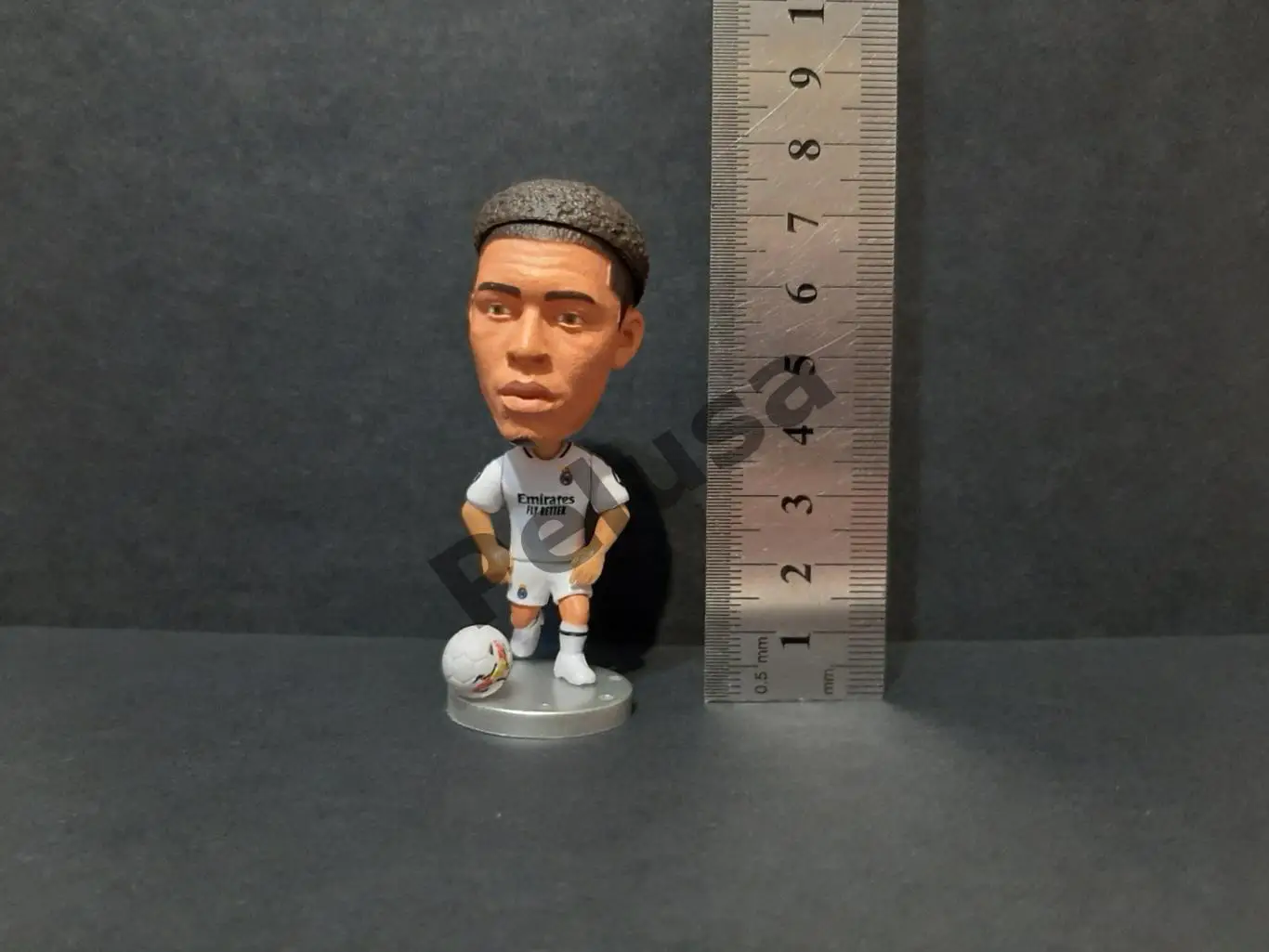 Джуд Беллінгем. Реал Мадрид. фігурки футболістів soccerwe 6