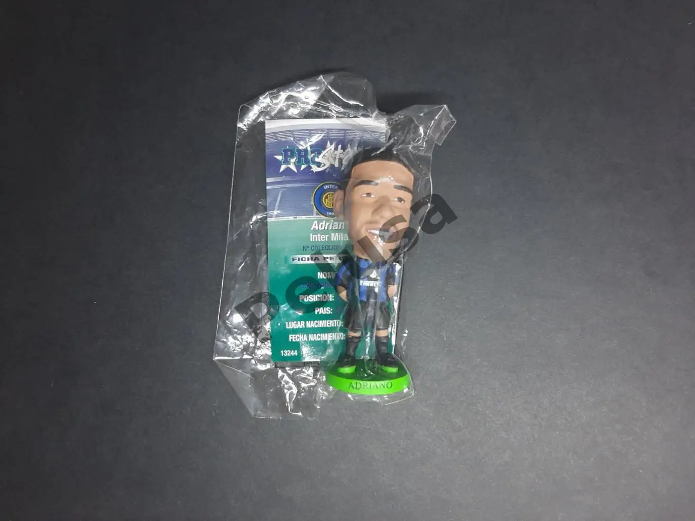 Адриано. Интер. Фигурка Corinthian ProStars 2004 г.
