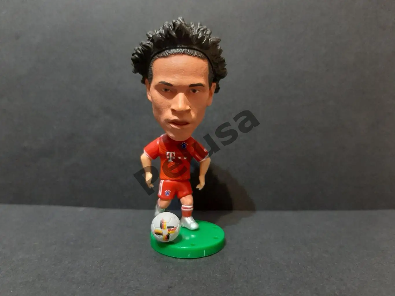 Лерой Сане. Баварія Мюнхен. фігурки футболістів soccerwe