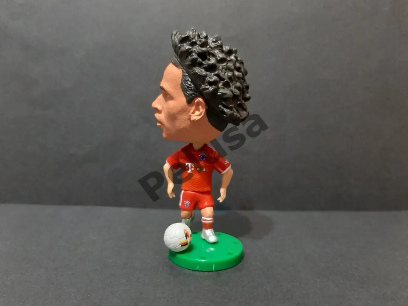 Лерой Сане. Баварія Мюнхен. фігурки футболістів soccerwe 3
