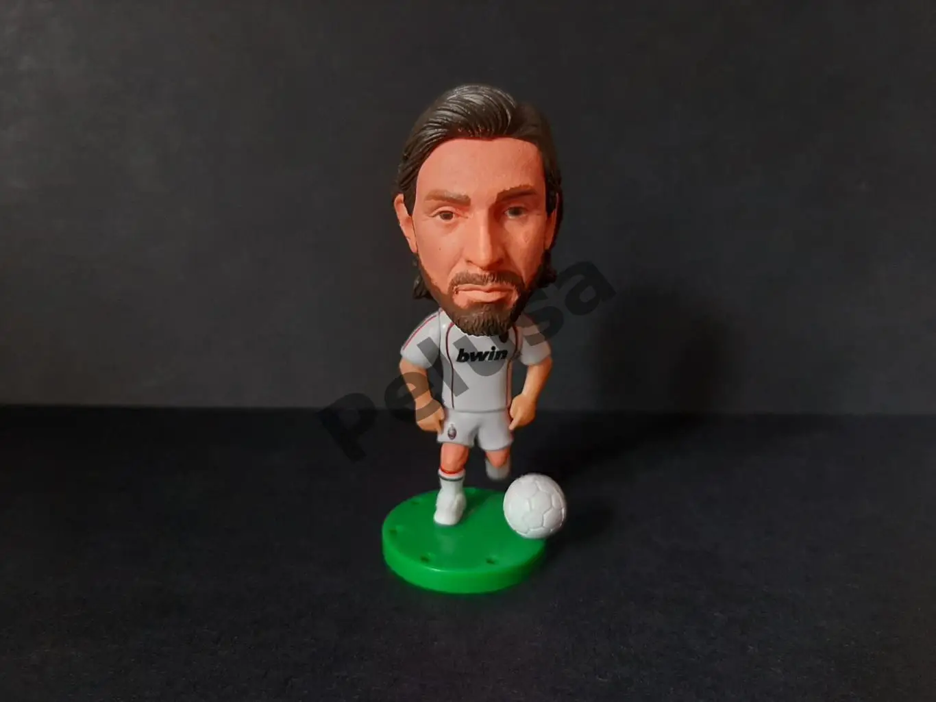 Андреа Пірло. Мілан (біла форма). фігурки футболістів soccerwe