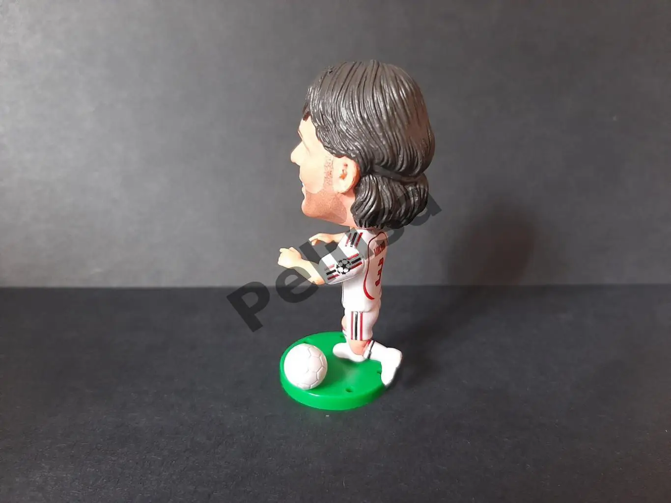 Паоло Мальдіні. Мілан (біла форма). фігурки футболістів soccerwe 1