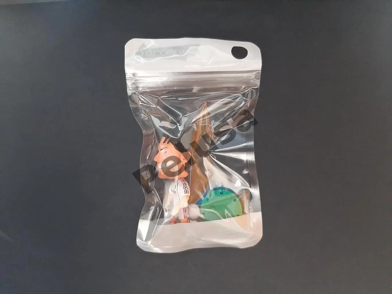 Паоло Мальдіні. Мілан (біла форма). фігурки футболістів soccerwe 5