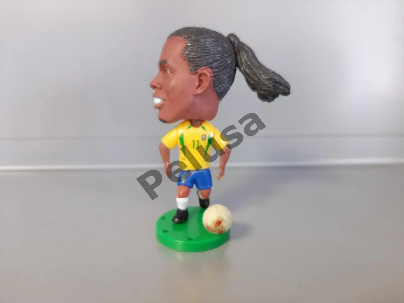 Роналдіньо. Бразилія. фігурки футболістів soccerwe 3
