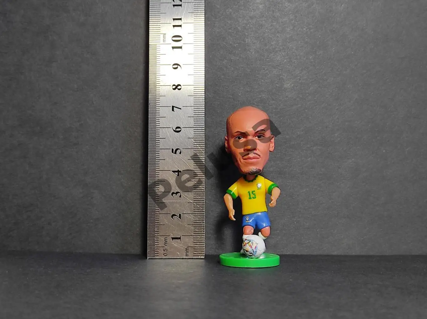 Фабінью. Бразилія. фігурки футболістів soccerwe 5