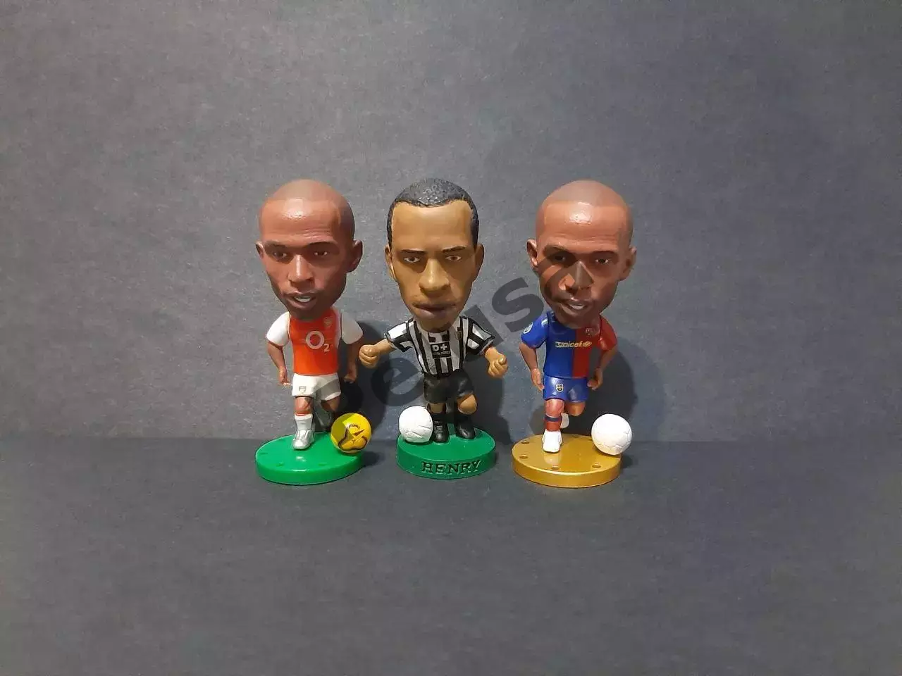 Тьєррі Анрі. Арсенал, Ювентус, Барселона. Фігурки футболістів