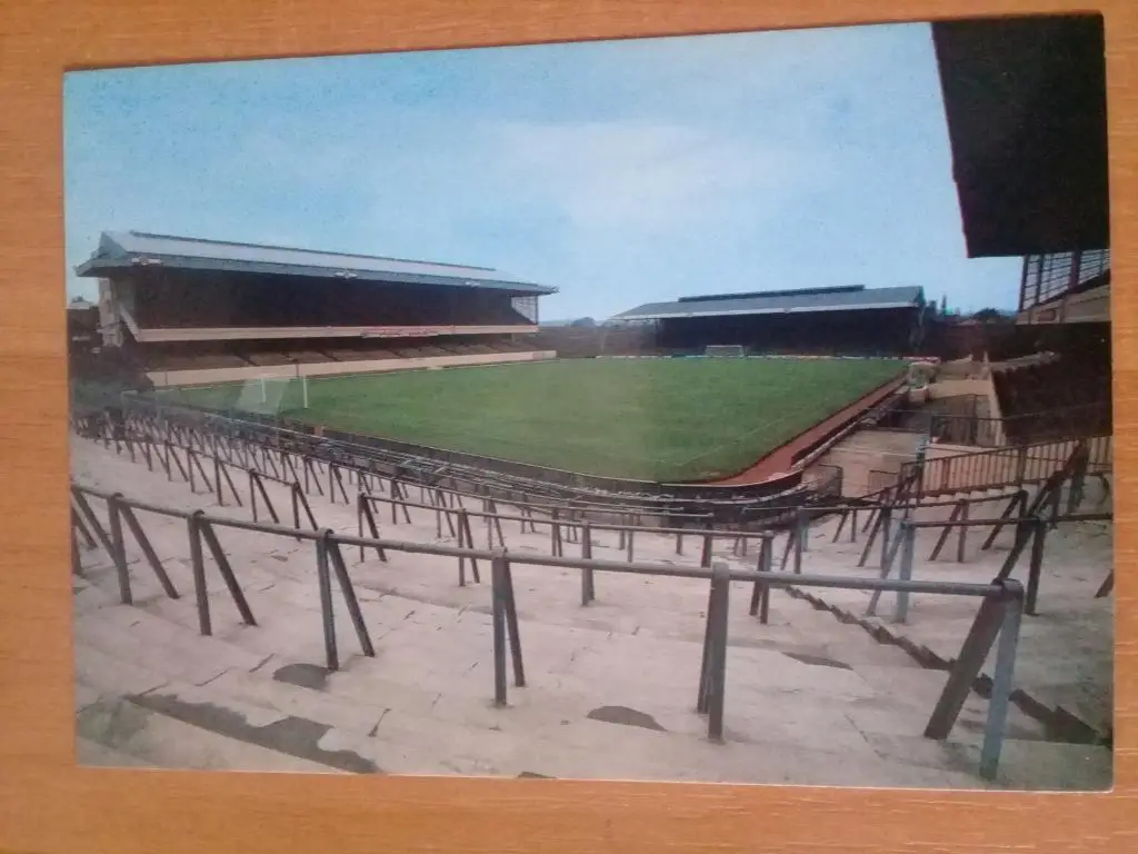 Стадион. Арсенал ФК, Англия