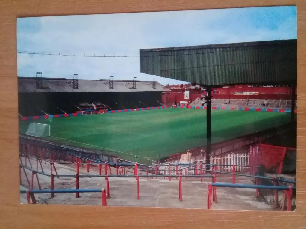 Стадион. Кристалл Пэлас ФК, Англия