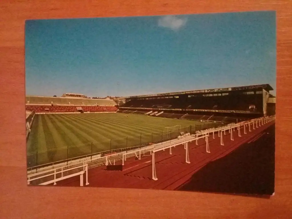 Стадион. Solna. Fotbollstadion