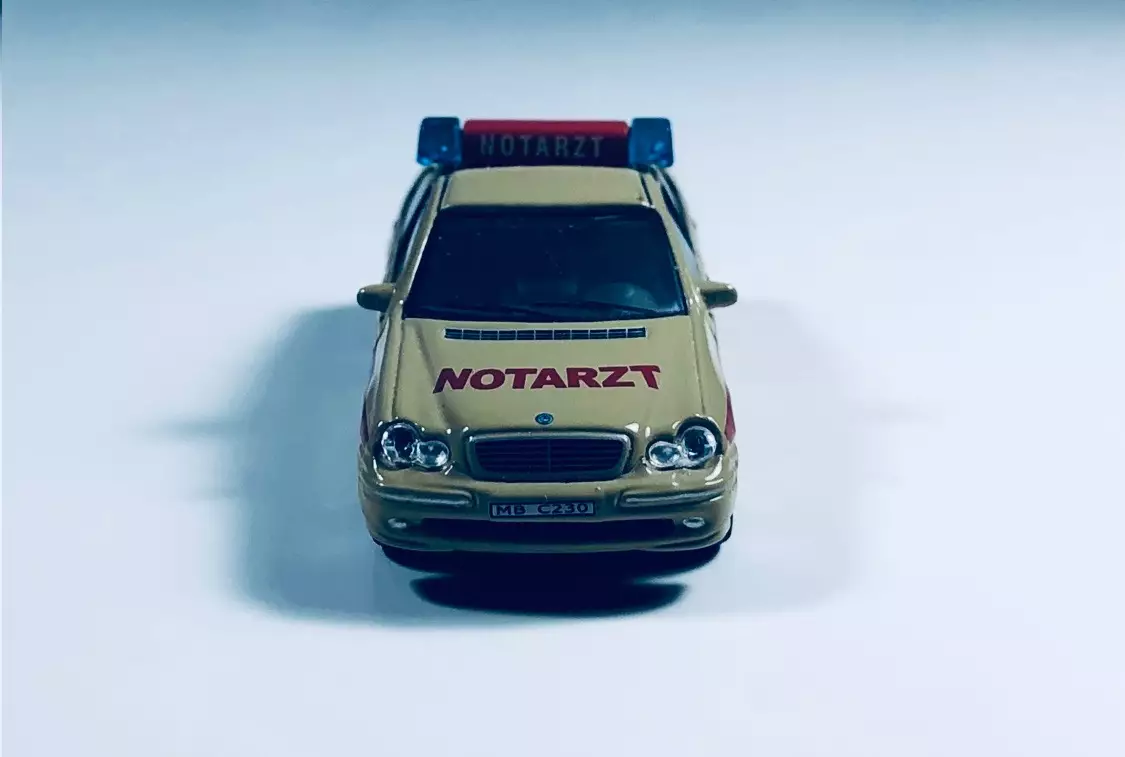 Mercedes-Benz C-класс Скорая помощь 1