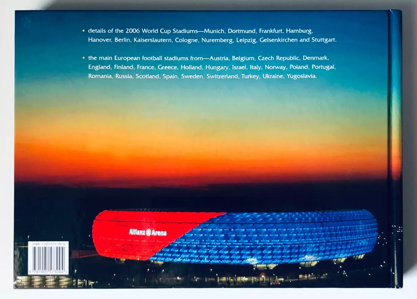 Книга • Европейские футбольные стадионы 2