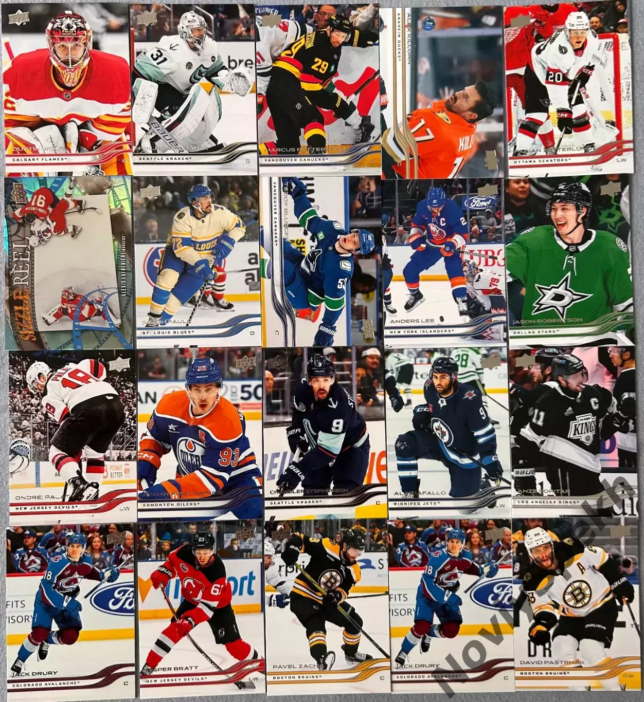Лот карточек НХЛ 100 шт NHL рандом 3