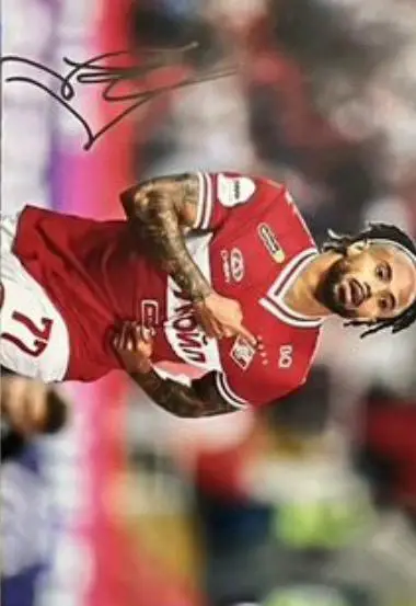 Автограф Тео Бонгонда