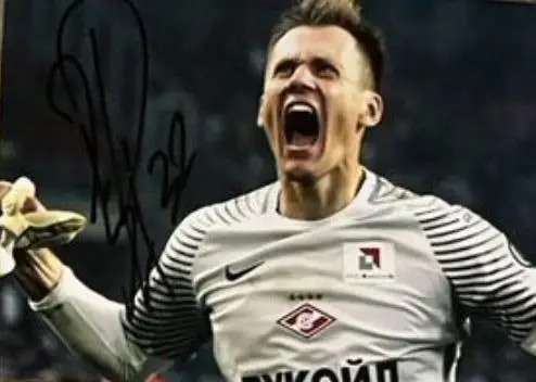 Автограф Артема Реброва