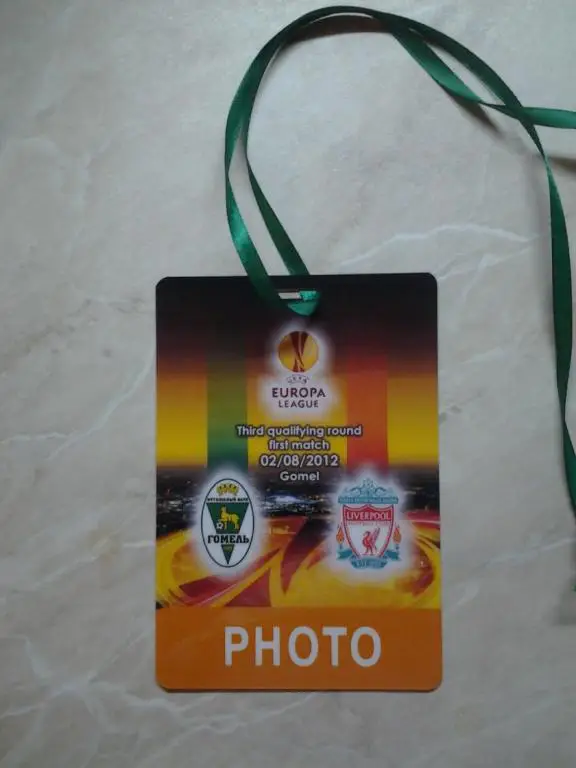 Гомель Беларусь - Ливерпуль Англия 2012 Лига Европы УЕФА бейджи разные (4 вида) 3