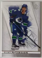 Карточка НХЛ / Elias Pettersson / Canucks