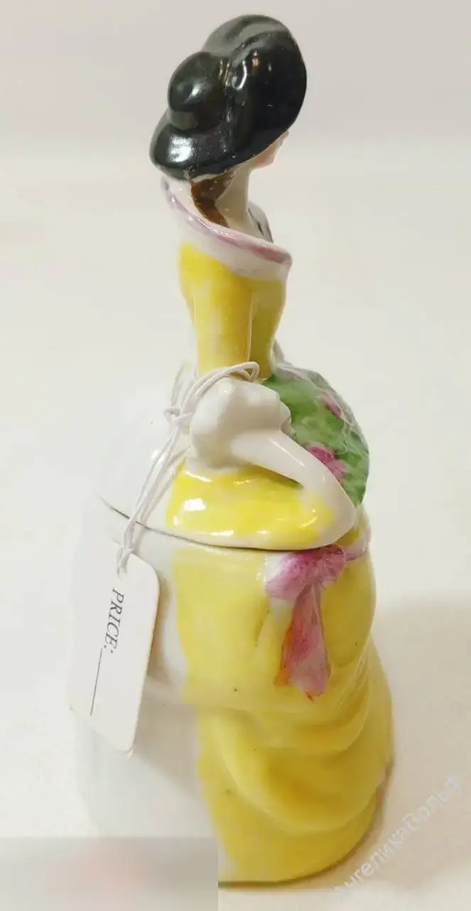 Антик дама статуэтка шкатулка фарфор роспись 3