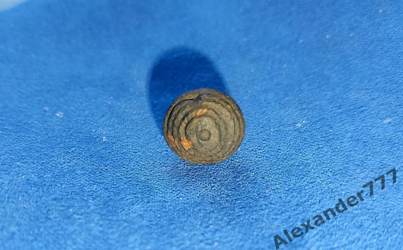 Пуговицы гирьки 2шт 1